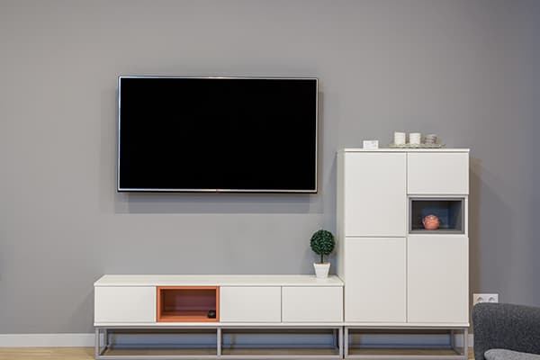 Elementary TV mounting considerations